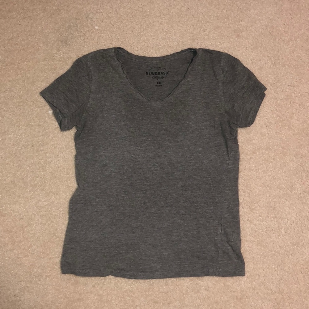 New & Basic T-shirt